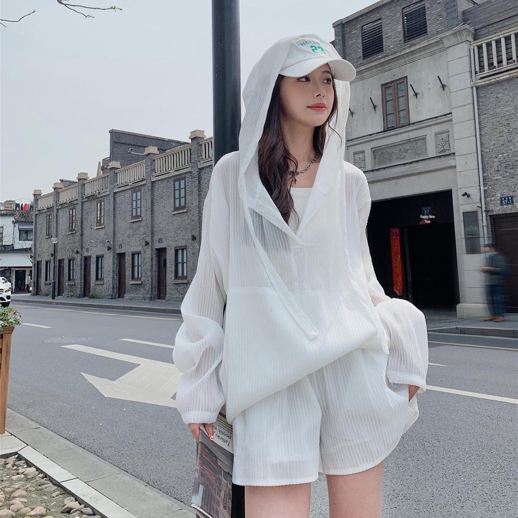 2025 Women's Summer Sun Protection: Loose White Hooded Long-Sleeve Top & Shorts Two-Piece Set