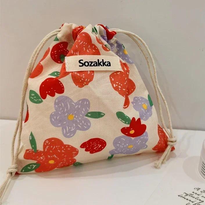

Vintage Cute Floral Cosmetic Drawstring Makeup Bag Womens Portable Cosmetic Organizer Pouch Candy Storage Hand Bags for Womens