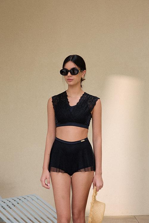 ONTHEF Lace Bikini Top Black