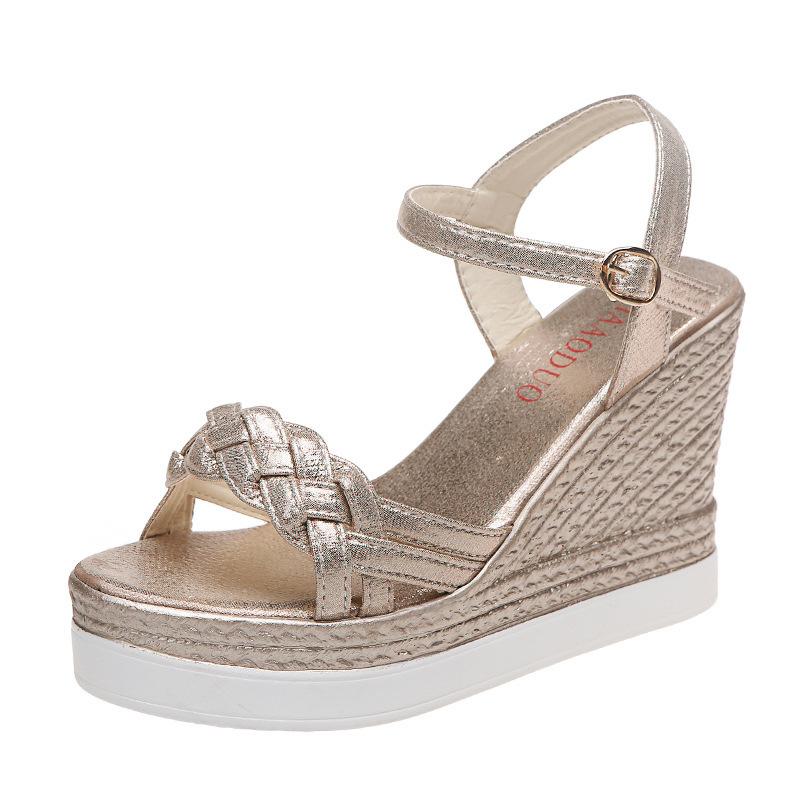 

Женские летние босоножки на танкетке, босоножки на платформе, повседневная обувь с открытым носком и массивной подошвой, сандалии на платформе 34 золотой