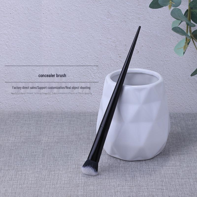 KVD Brush Set: Concealer, Foundation & Blush Brushes - Beauty Makeup Tools