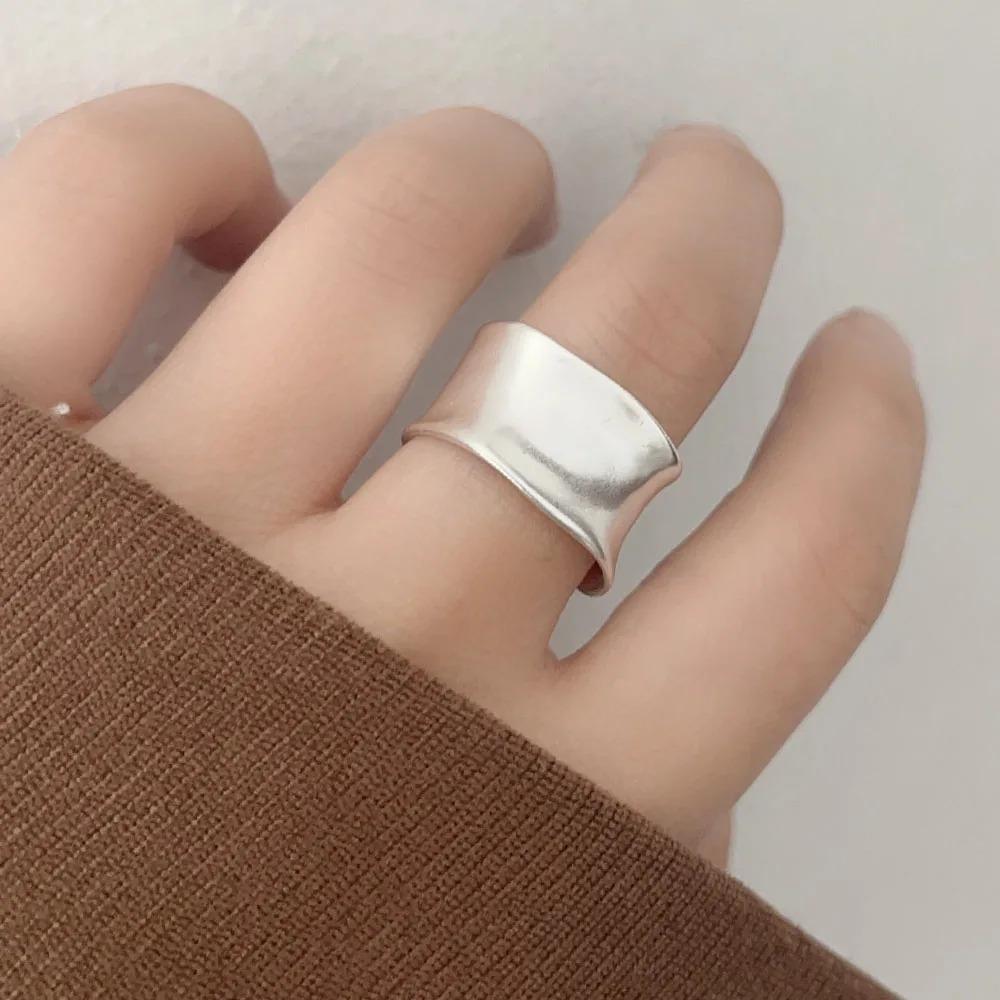 2025 Trend Rings Fashion For Women Simple Finger Open Vintage Wide Flat Ring Allergy For Party Birthday Gift Accessories