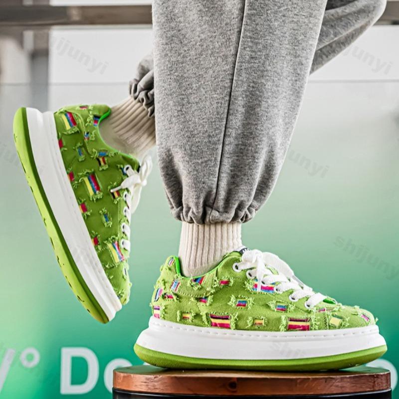 Fashion 2025 Spring New Men's Thick Sole Height Increasing Versatile Fashion Trend Casual Shoes Non Slip Low Cut Comfortable Comfortable