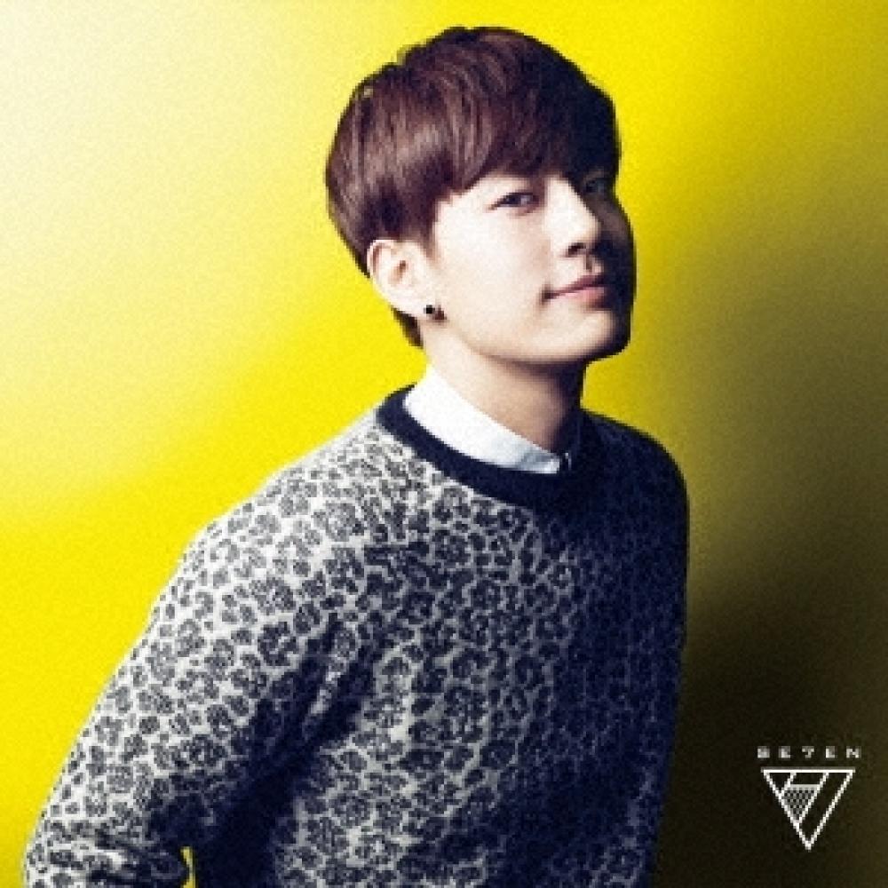 

SE7EN RAINBOW First Press Limited Yellow Edition