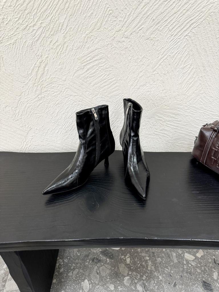 European and American temperament versatile and thin pointed thin heel short boots