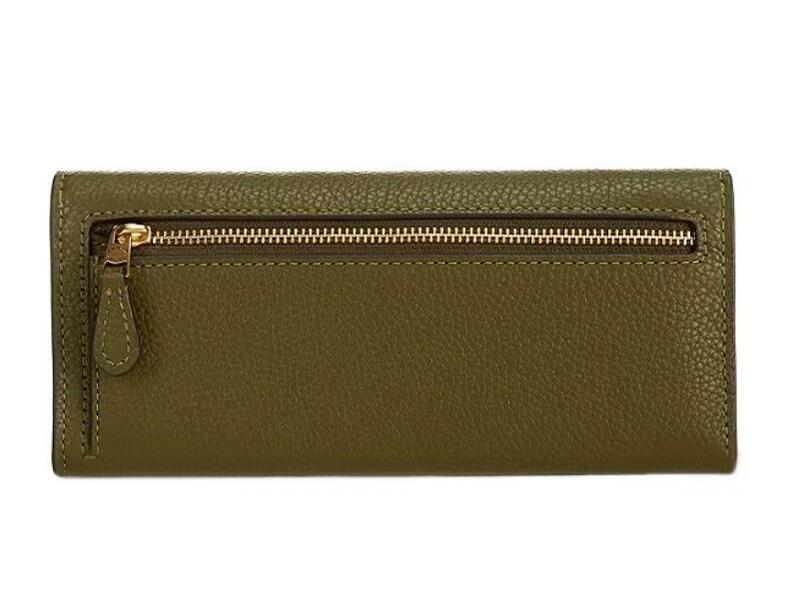 Coach Long Wallet Green Designed Enhance Luck Financial Fortune. Features Card Case Slots. Suitable Both Men Women. Boutique Line 2025 Autumn/winter