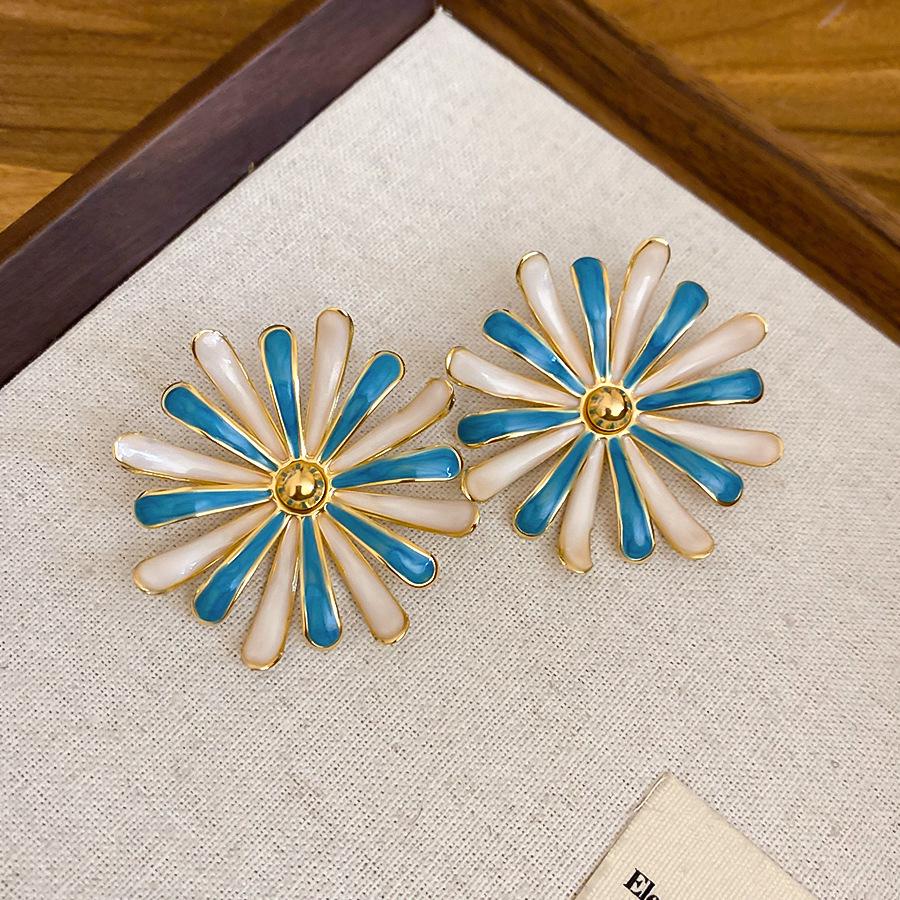 Bohemian Steel Needle Drip Oil Flower Stud Earrings - Retro High-End Fashion Jewelry
