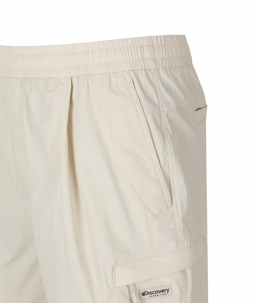 DISCOVERY EXPEDITION Uni Freshvent Lightweight Woven Training Cargo Knee-Length Shorts (D/Ivory)
