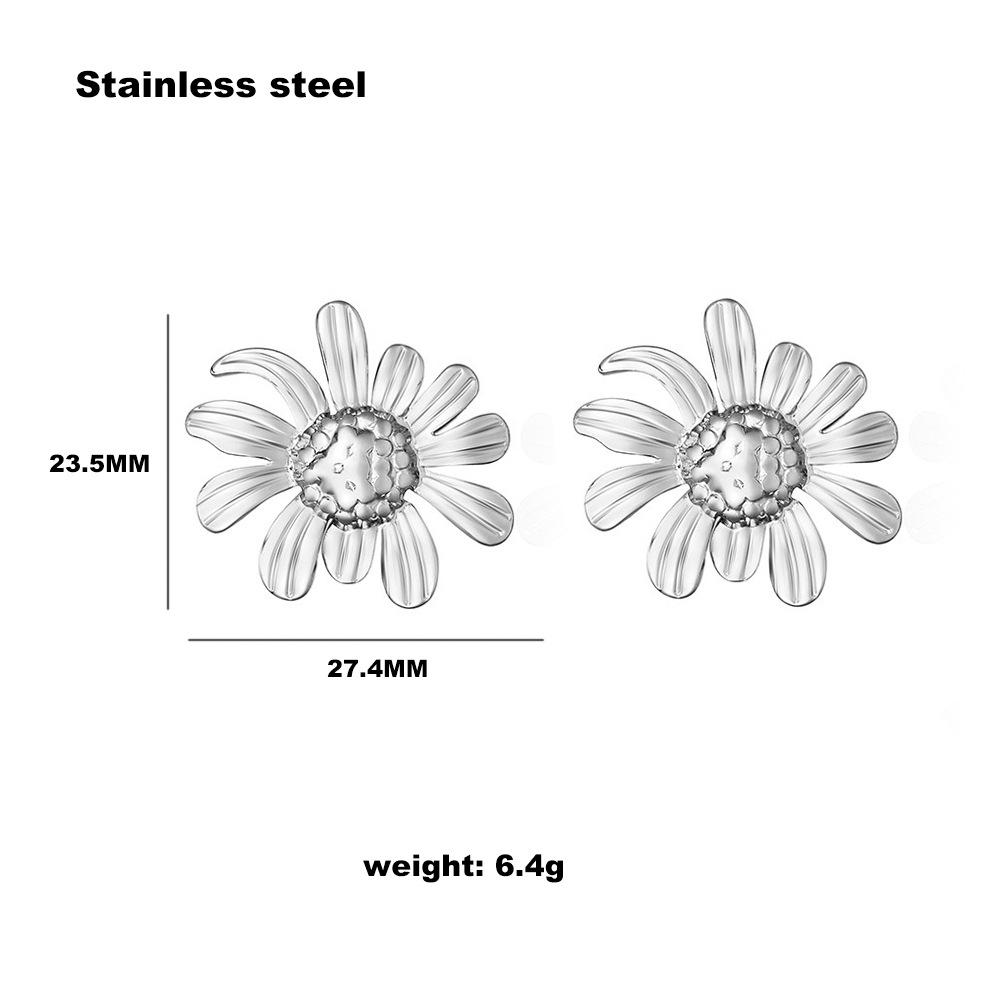Корейско-европейские серьги-ромашки из нержавеющей стали, преувеличенный нишевый дизайн в 18 карат. серебряный