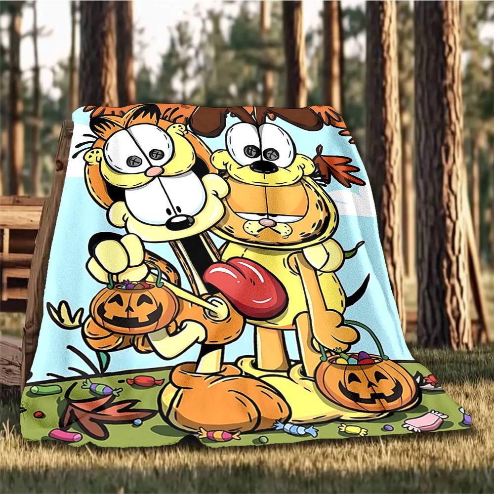 1pc Garfield Outdoor Flannel Blanket, Lightweight Warm Cozy for Travel Camping Office Soft Polyester Fabric