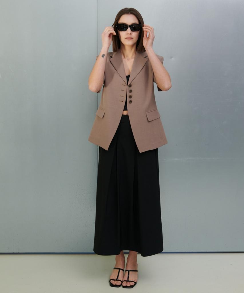 Owaiwai Belle Pleated Skirt_Black