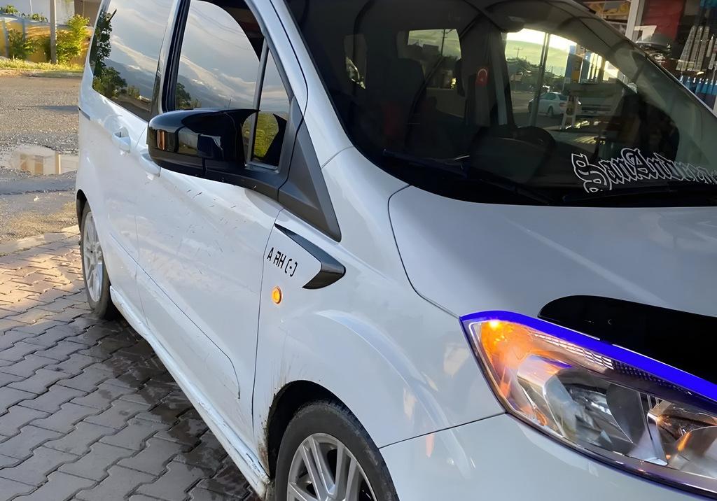 

Covers for mirrors BMW-style (2018-2025, 2 pcs.) for Ford Courier