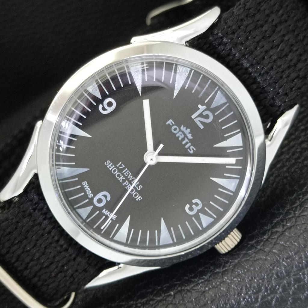 

ШВЕЙЦАРСКИЕ МУЖСКИЕ ВИНТАЖНЫЕ ЧАСЫ С РУЧНЫМ ЗАВОДОМ, ВОССТАНОВЛЕННЫЕ, ЧЕРНЫЙ ЦИФЕРБЛАТ, a700955-5 R205a-a700955