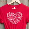 Christmas Heart Tee T Shirt Holiday Artwork Floral sweaT Cute Vintage Washed Unisex Casual Streetwear Top For Everyday Wear