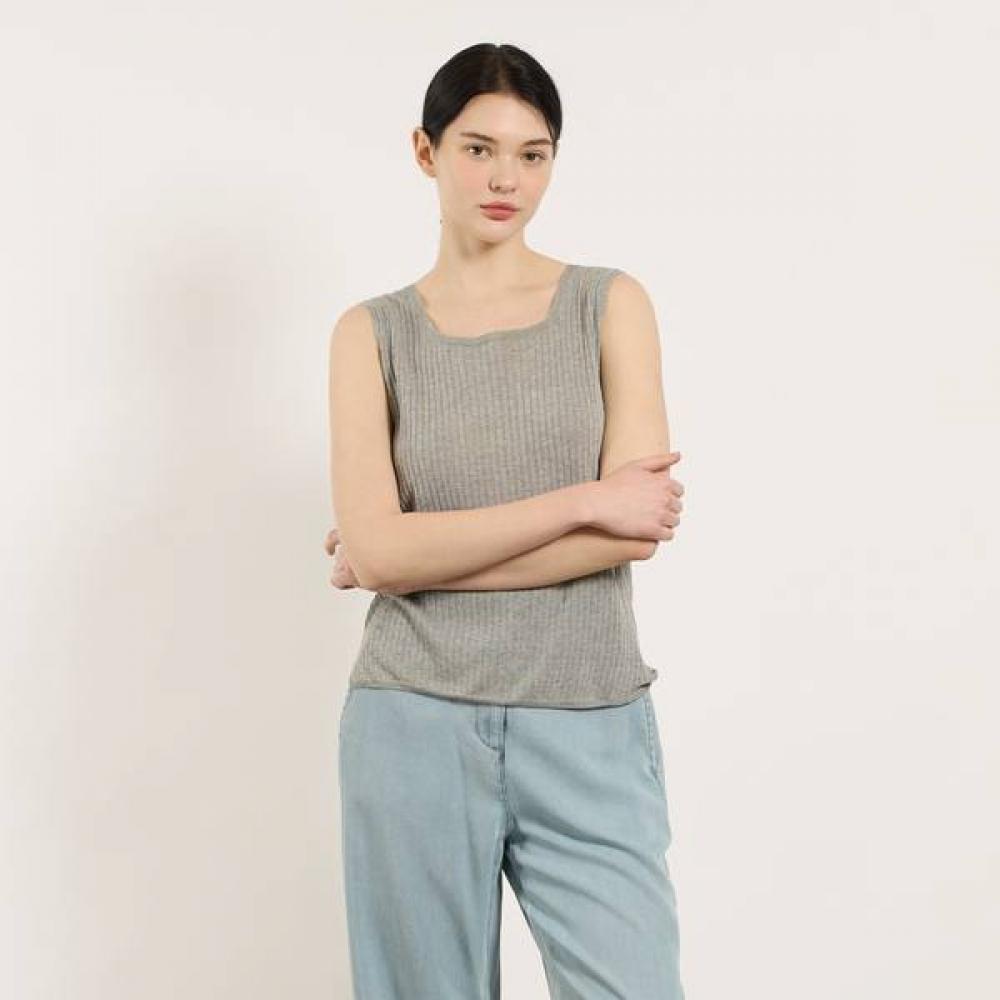 BCBG Square Neck Sleeveless Knit Top B5m4k319