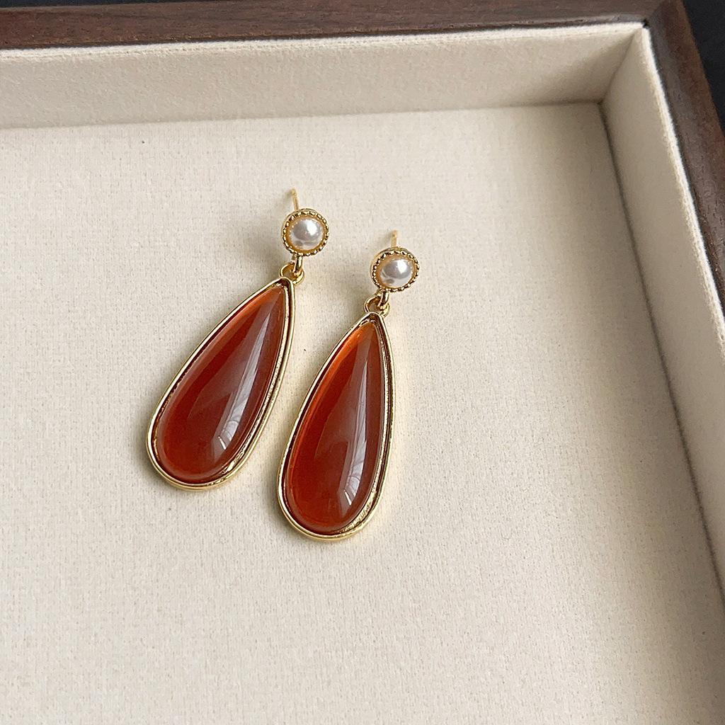 Vintage Maillard Coffee Earrings Women's Literary Temperament Acrylic Smudge Earrings Niche High-end Autumn and Winter Earrings