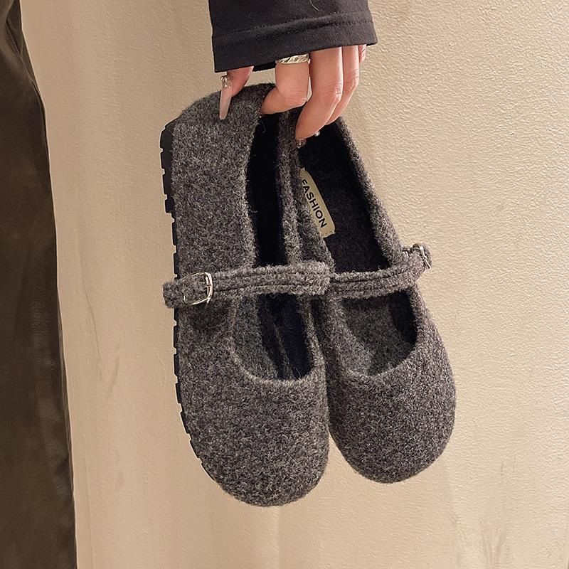 Ein Wort mit Wollmaterial flacher Mund Einzelne Schuhe Damen 2025 Herbst und Winter runde Zehen flauschige Schuhe niedriger Absatz Jugend Doudou Damenschuhe