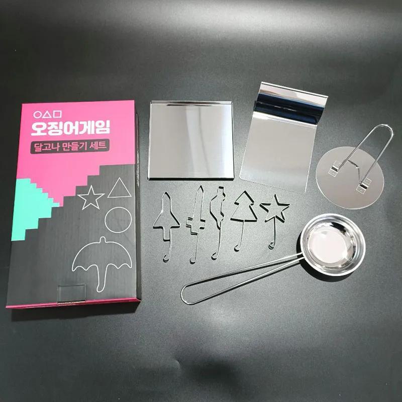 6-Piece Set Sugar Candy Game Series Dalgona Candy Cookie Umbrella Star Triangle Sugar Mould Candy for Sugar Cake Making Tools