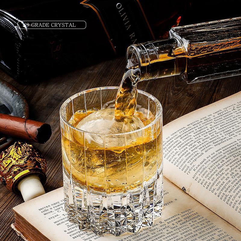 Creative Whiskey Glasses Stone Set Luxurious Wine Gift 2 Pcs Whisky Cups And 6 Pcs Stainless Steel Whiskey Stones In Wooden Box