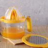 4 In 1 Manual Citruses Juicer Varied Function Kitchens Tool For Zesting Slicing Garlic Press And New Juice Extraction