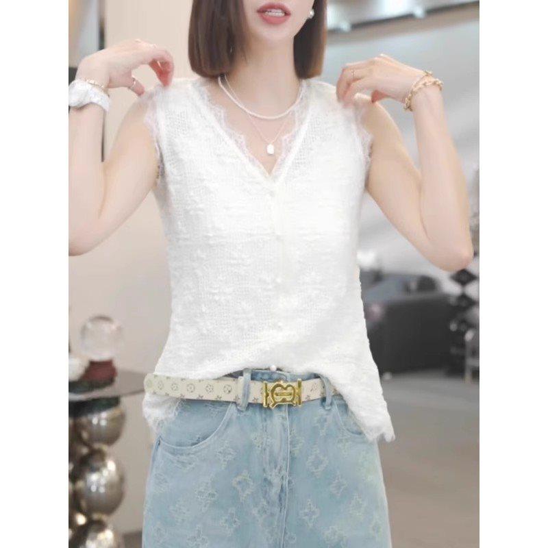 

Женский кружевной топ-майка с V-образным вырезом большого размера - Летний трикотаж для похудения с контролем живота M (up to 100 lbs)