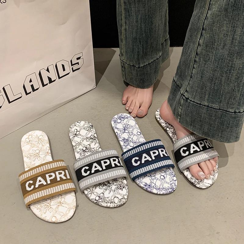 Fashion New Casual Designer Flat Slippers Fashion Woman Single Shoes Casual Shoes Female Outer Wear Letter Beach Sandals