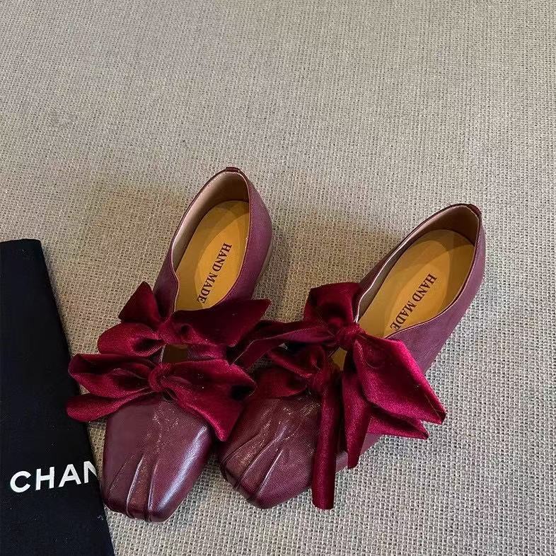 Cowhide version retro niche pleated Mary Jane shoes new versatile light mouth straps square head thick heel single shoes