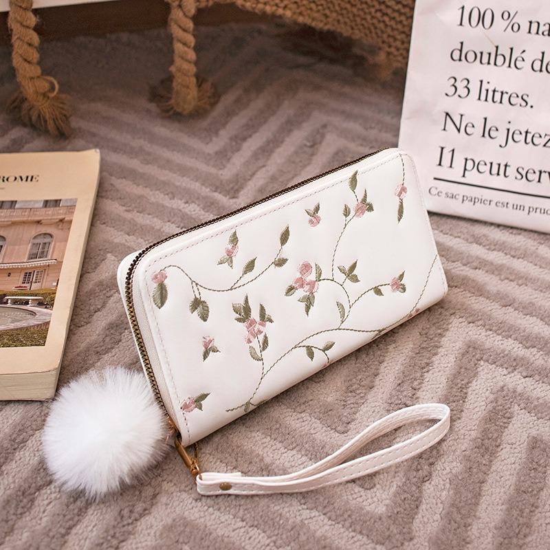 Embroidery Wallet Summer New Fashion Simple Women's Clutch Bag Hairball Wallet Card Bag One Piece