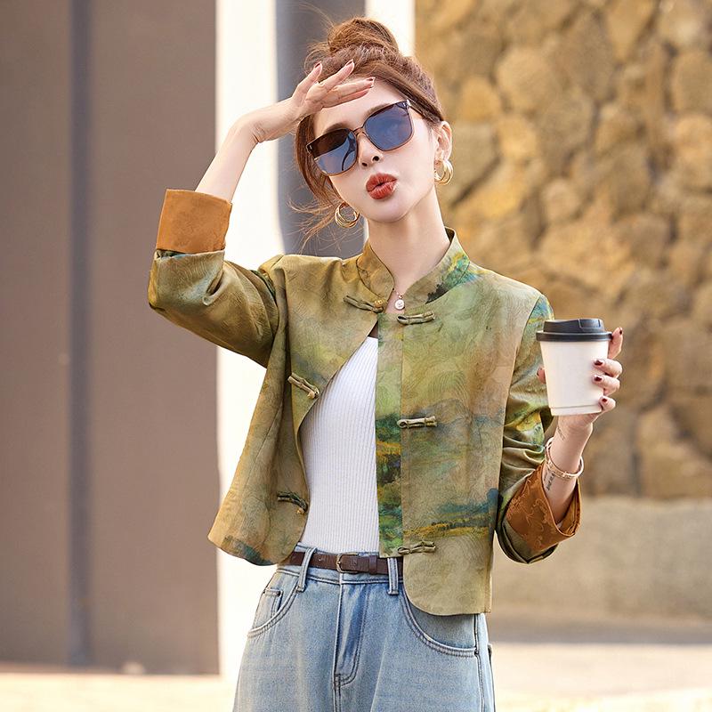 Frühling 2025 Damen vielseitige Jacke im chinesischen Stil mit Froschverschluss und Stehkragen, ZQ2506