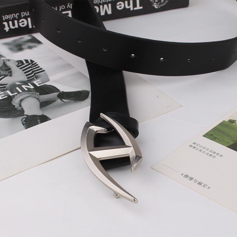 Trendy Retro Moon Metal Belt - Futuristic Unisex Fashion Accessory