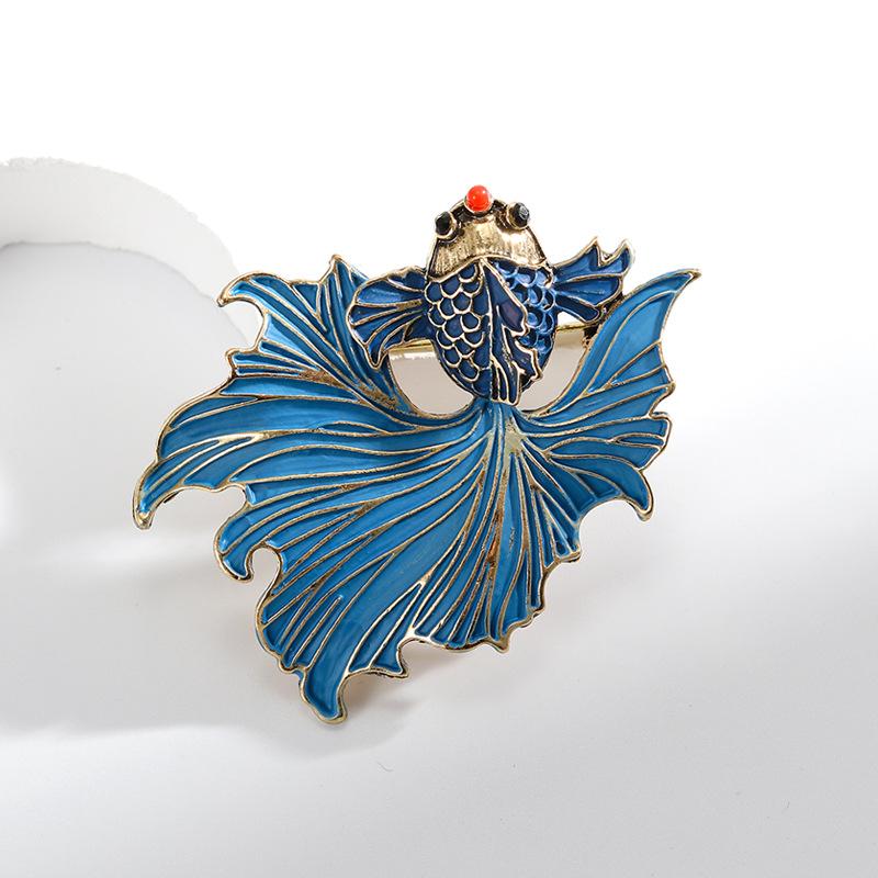 

Oil Dripping Green Roasted Blue Goldfish Retro High-end Accessory Brooch 4*6cm