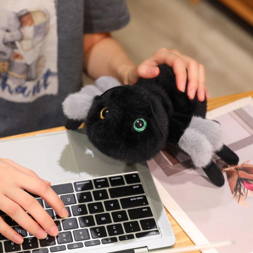 Lifelike Lilttle Ant Plush Keychain Stuffed Animal Ant Plush Doll  Home Decor