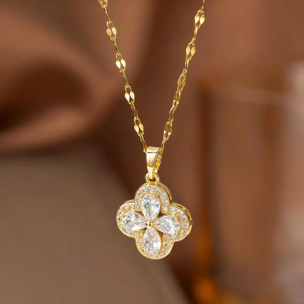 Ladies' high-end purple diamond clover necklace exquisite collarbone chain