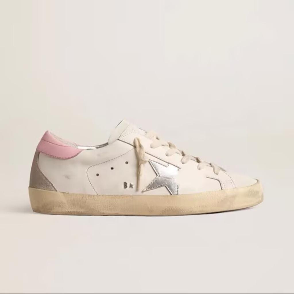 Unisex Retro Distressed White Shoes: Versatile, Height-Enhancing Korean GG Star Design