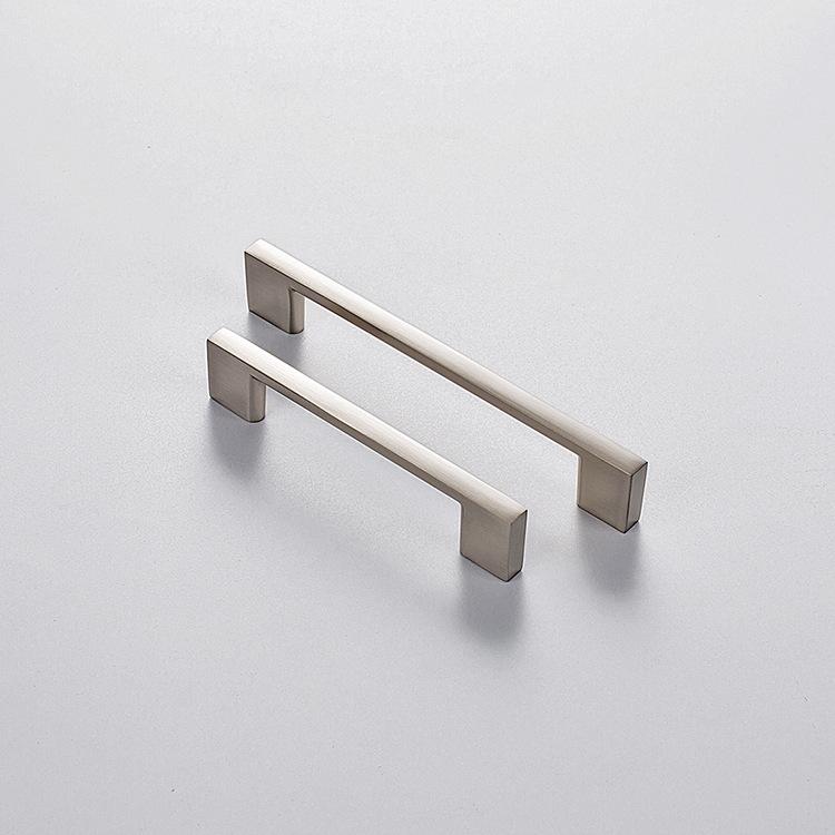 Modern Aluminum Furniture Hardware Pull Handle Solid Cabinet Drawer Handle Knob