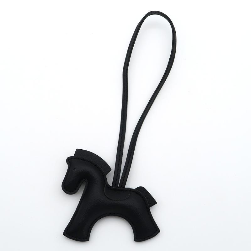 High-End Univerzální Přívěsek Mini Pony z PU Kůže Pro Ženy Vícebarevný Přívěsek na Kabelku Pony Příslušenství Přívěsek do Auta Dárek k Narozeninám