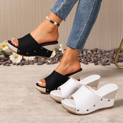 Women's Spring Thick-Soled Wedge Studded Slide Sandals, Outdoor Casual Footwear.