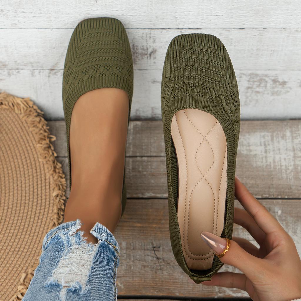 Versatile 2025 summer casual and comfortable Versatile spring and summer new breathable fly-woven one-pedal soft-soled women's single shoes