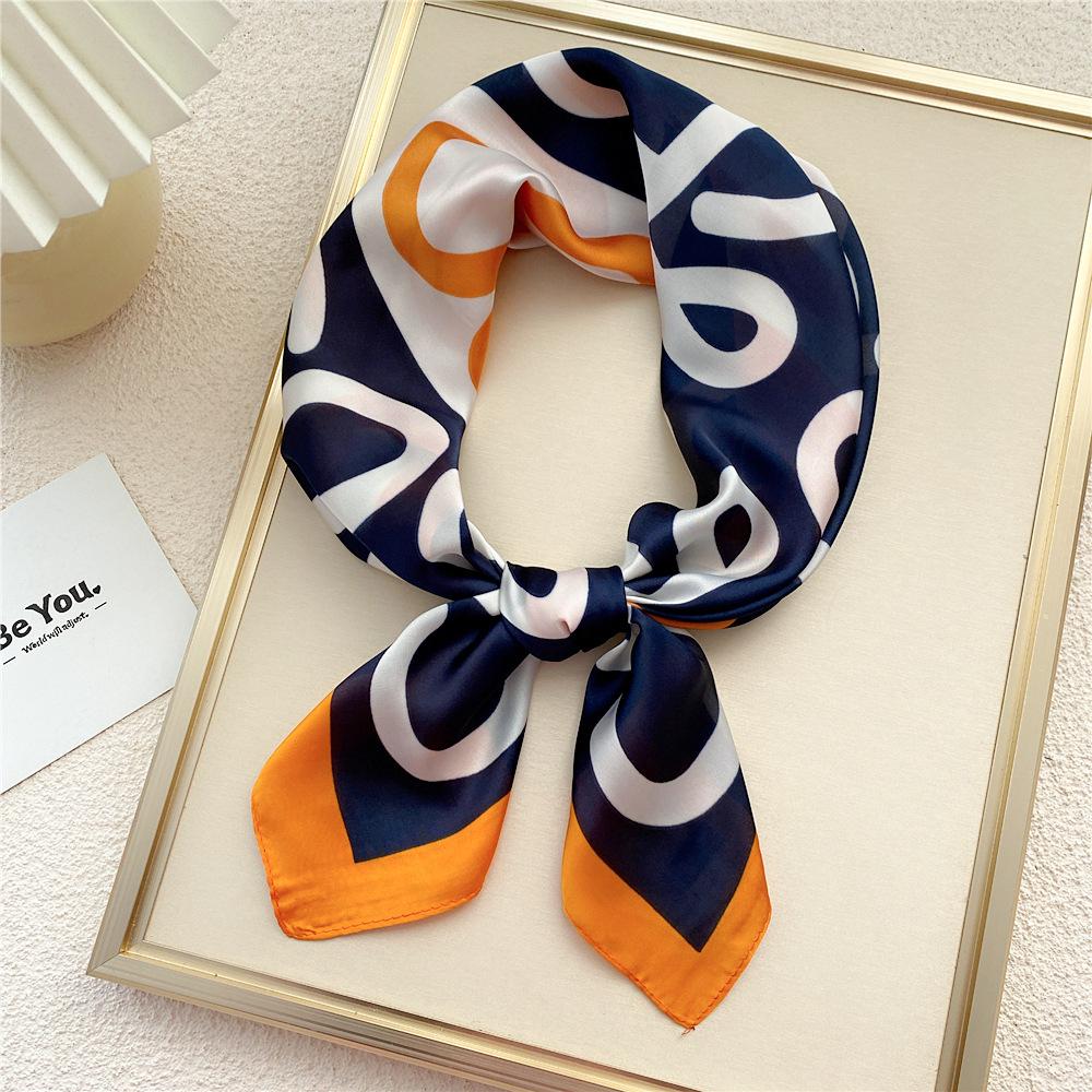 Decorație de modă Esarfă Bentita de păr Cravată Păr 70 Eșarfă pătrată mică Eșarfă de mătase Primăvară și toamnă femei Versatil Eșarfă mică Eșarfă profesională