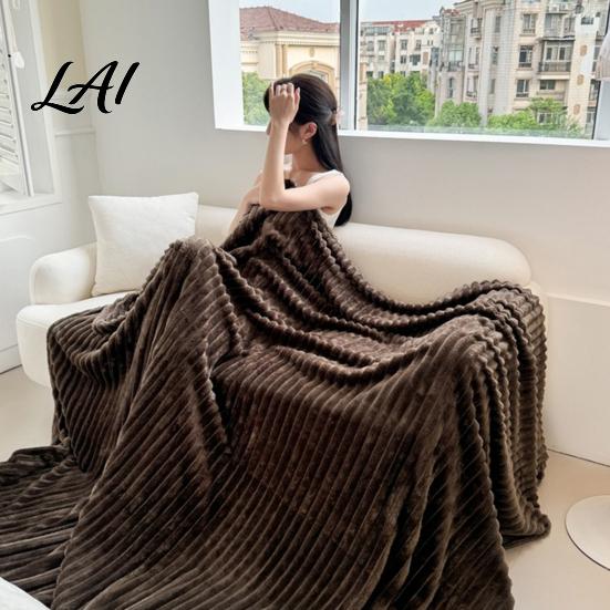 Skin Friendly Milk Velvet Throw Striped Fleece Blanket for Bed Ribbed Couch Thickened Warm Bed Soft Breathable Cozy Blankets Lightweight