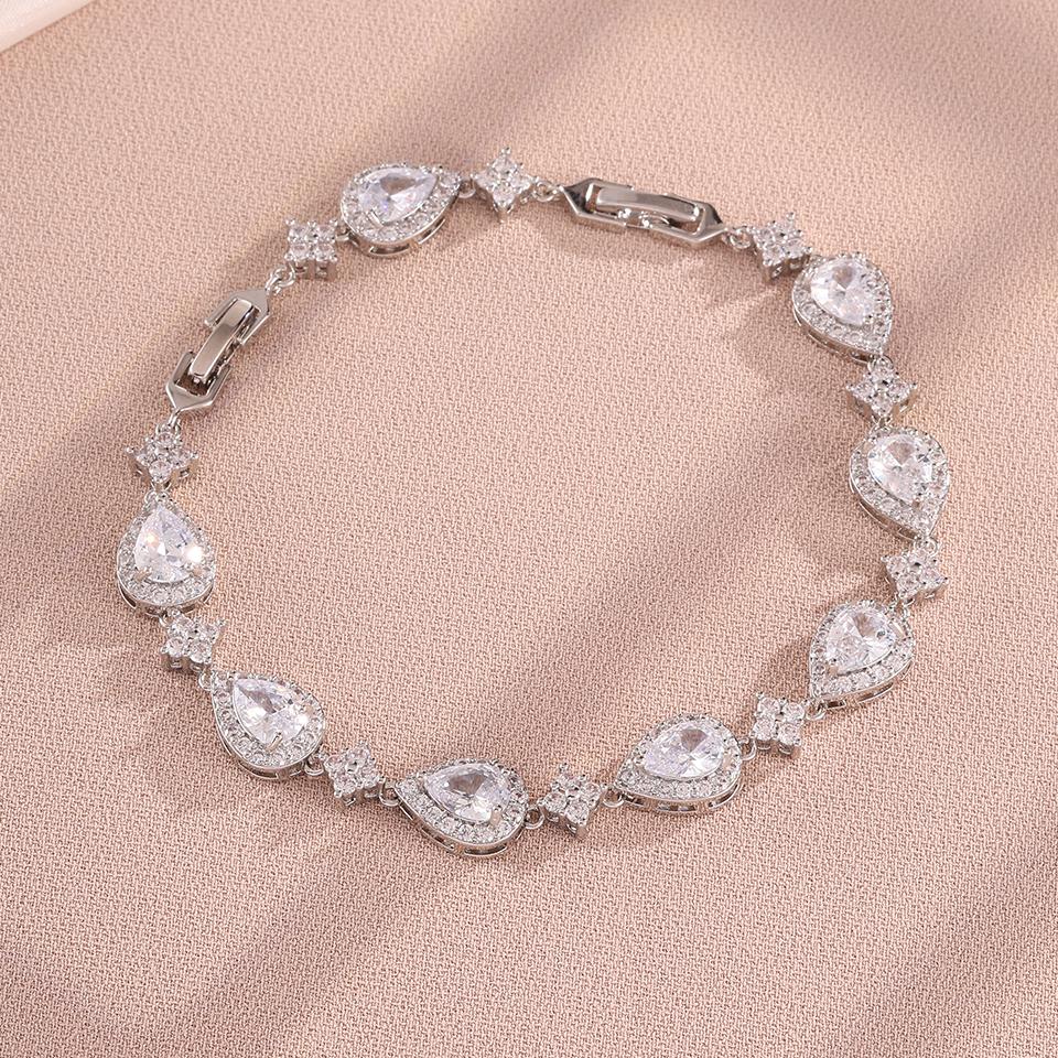 Classic Adjustable Water Drop Zircon Bracelet Bangles For Women In Silver Gold Aesthetic Wedding Jewelry For Bride
