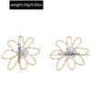Vintage irregular openwork flower diamond earrings, exaggerated design, fashionable gold lava line stud earrings