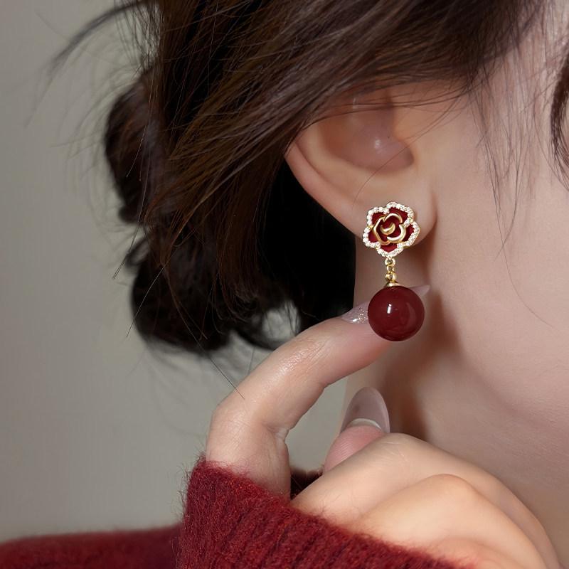 18k Gold Plated Resin Flower Zirconia Stud Earrings - Elegant French Style, Light Luxury, New Year Accessory for Women