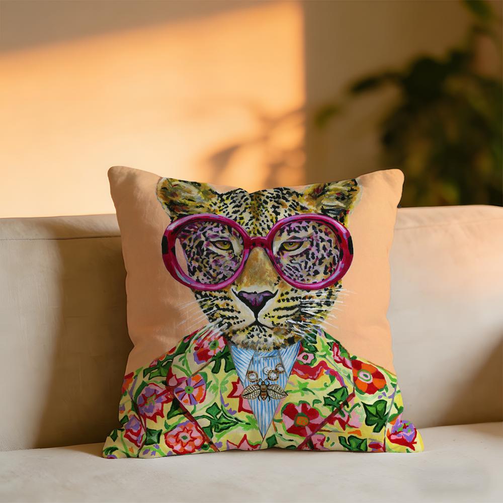 Rich Pink Lion Animal Jewelry Cheetah With Cushion Cover Cozy Velvet Throw PillowSoft Warm Cushion For Sofa Bed