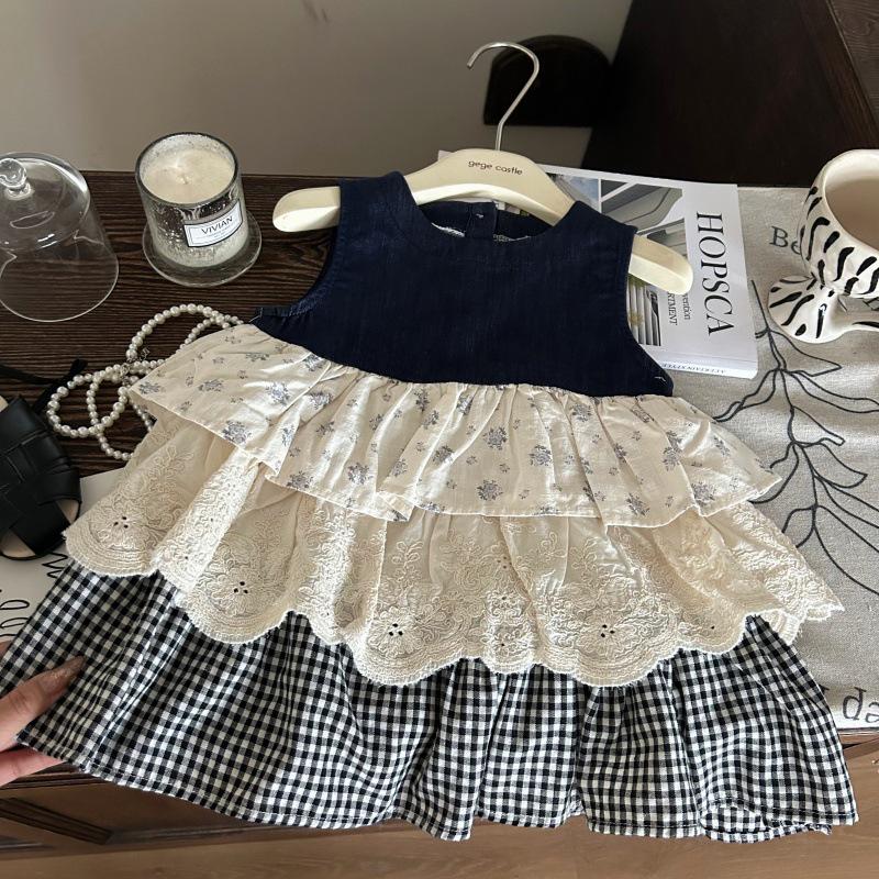 

Korean Summer 2025 Girls Floral Plaid Sleeveless Denim Dress 120 cm