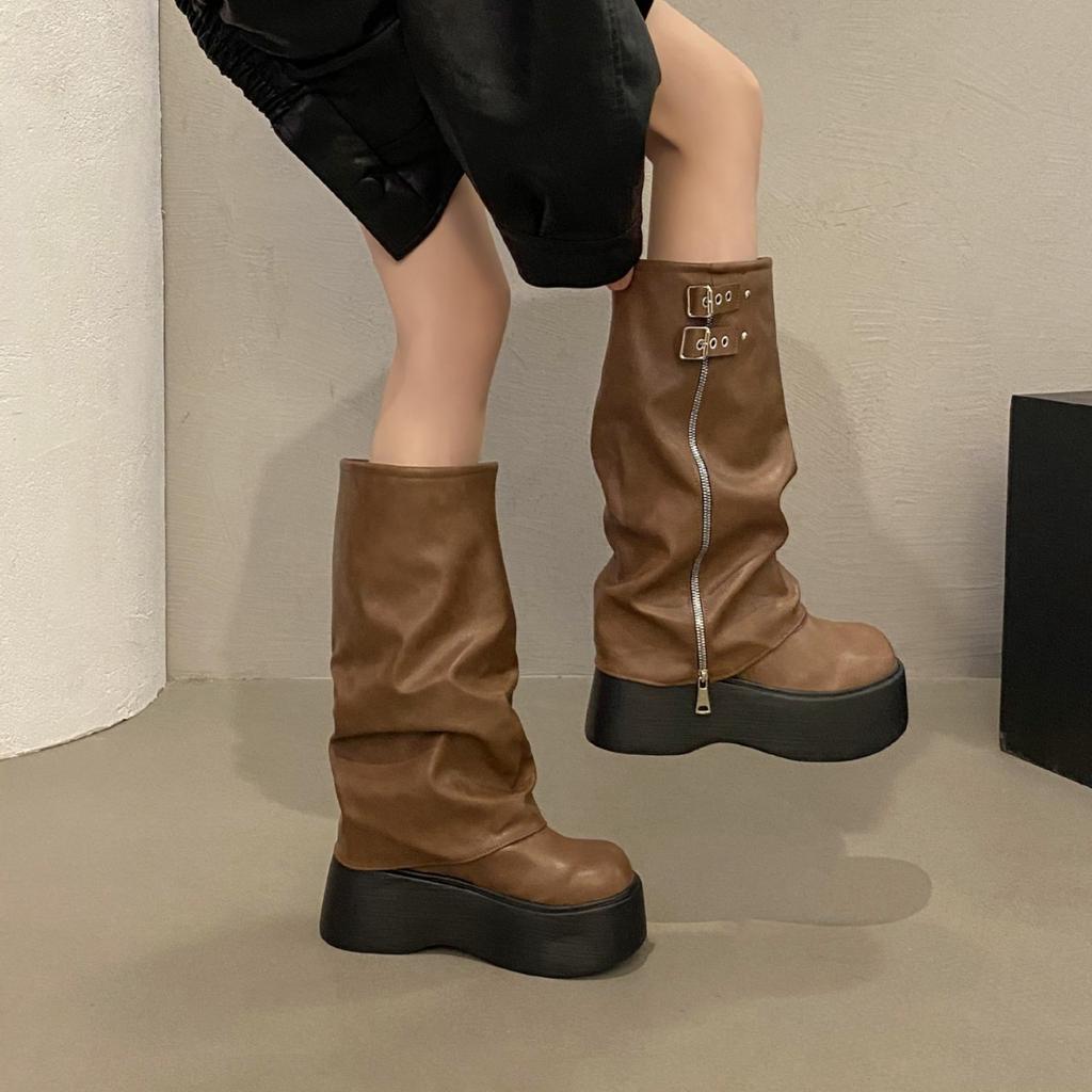 Thick-soled Martin Boots for Women's 2025 Autumn and Winter New British Style Round Head Short Boots for Small People with High Folds and Trouse