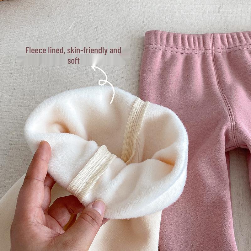 2025 Winter Koreanischer Stil Mädchen Patchwork Pompon Leggings - Trendige Verdickte Hose für Stilvolle Kinder