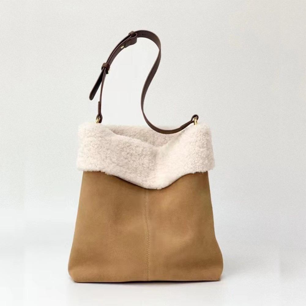 Autumn and Winter New Imitation Lamb Plush Bag Women's 2023 New Large-capacity Niche Single Shoulder Crossbody Commuter Bucket Bag