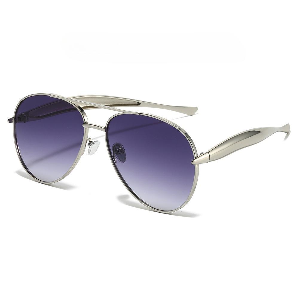 Oval Sunglasses with Metal Frame Retro Premium Trendy Sun Glasses High-Quality UV400 Protection Elegant for Daily Use