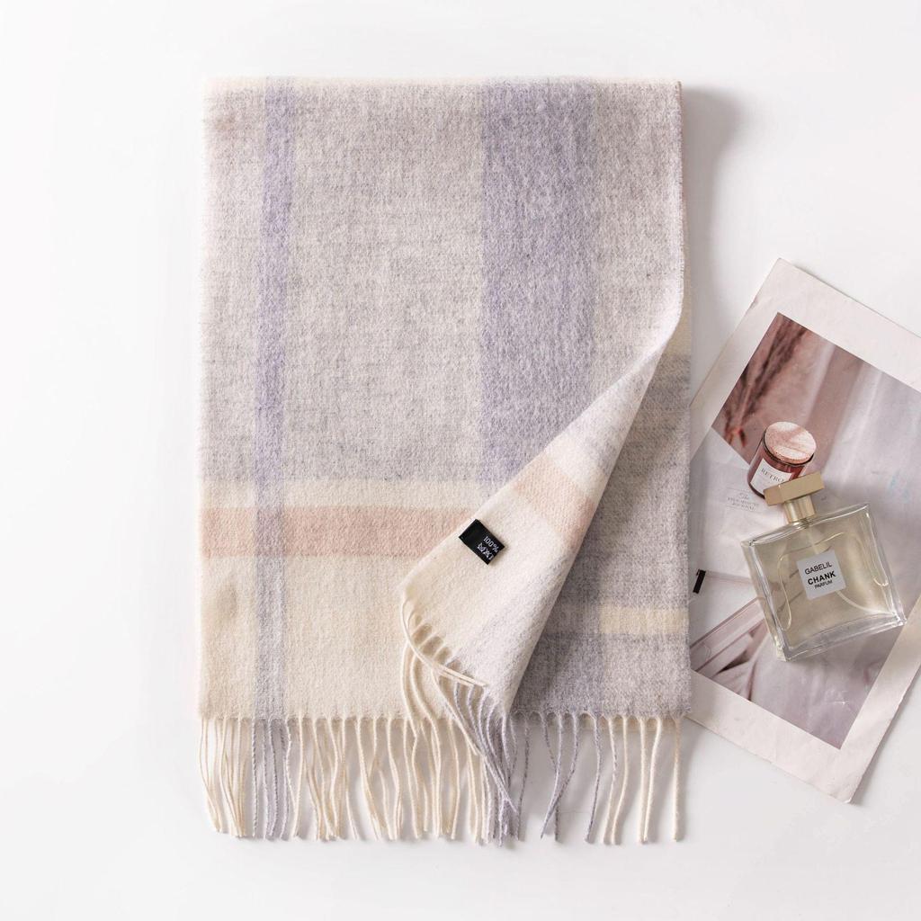 Elegant 100% Wool Tassel Scarf: Stylish Neck Warmer & Sunshade